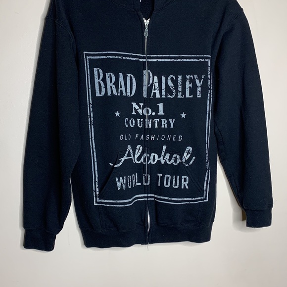 Gildan | Black BAND Zip Up HOODIE | Brad Paisley ALCOHOL WORLD TOUR Sweatshirt - Picture 4 of 8